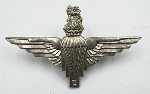 Genuine ww2 parachute regiment - genuine,