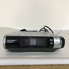 Sony Dream Machine ICF-C253L