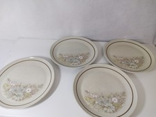 Vintage 1977 Royal Doulton