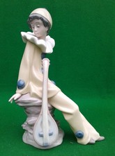 LLADRO / NAO - WANDERING