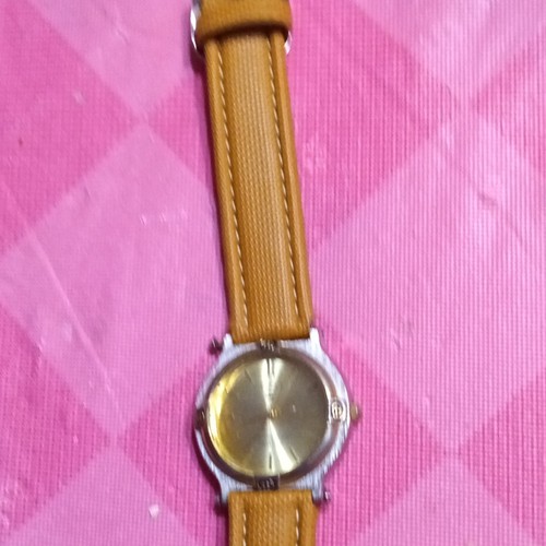 Gucci women quartz analog - quartz,