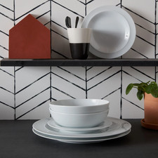 16 Piece - White by Denby