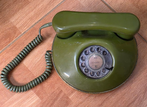Stunning color green - green, telephone