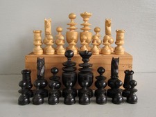 Antique St George or Regency ? pattern turned wood chess set