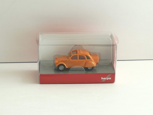 Citroen med boks orange - citroen,