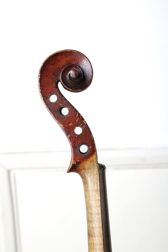 Old violin - old,