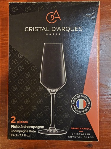 Champagne flutes - champagne,