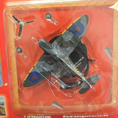 Deagostini combat aircraft - deagostini,