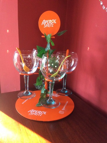 Stunning party piece stand - party,