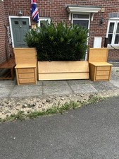 Vintage Solid Oak Barns Ballito Bedside Tables And Floating Headboard double Bed