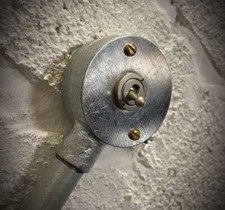 Vintage / Industrial Style 1