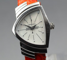 [Exc+5] HAMILTON Ventura H242112 White Dial Quartz Women's Watch From JAPAN