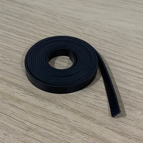 1mm thick 5mm wide - 1mm,