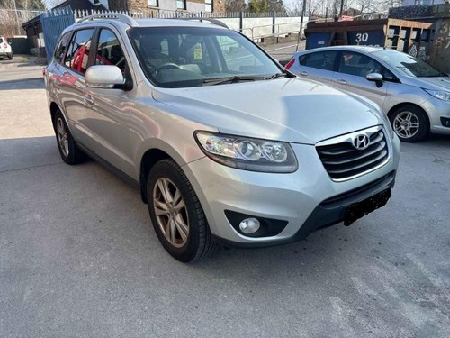 Hyundai santa mk2 2 - fe,
