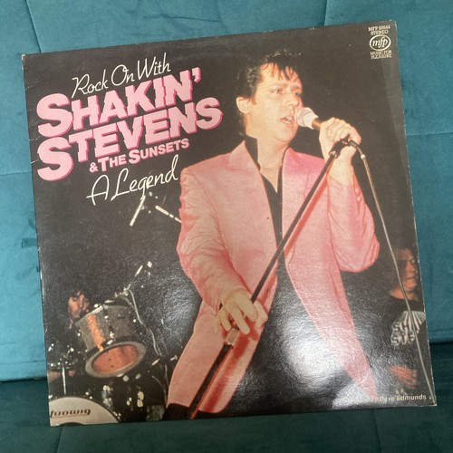 Shakin stevens and the - shakin’,