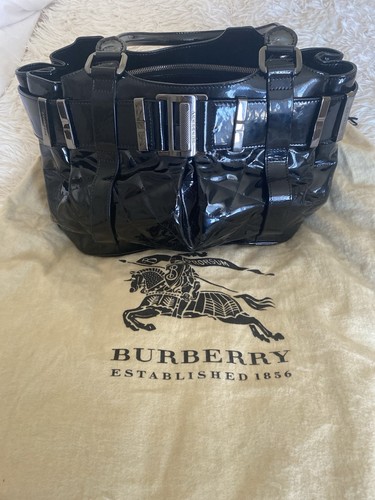 Burberry black patent leather - black,