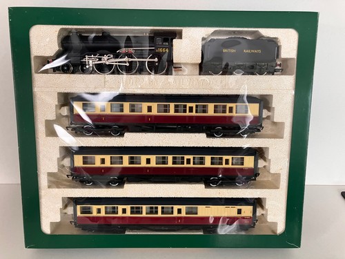 Hornby r2044 liverpool train - r2044,