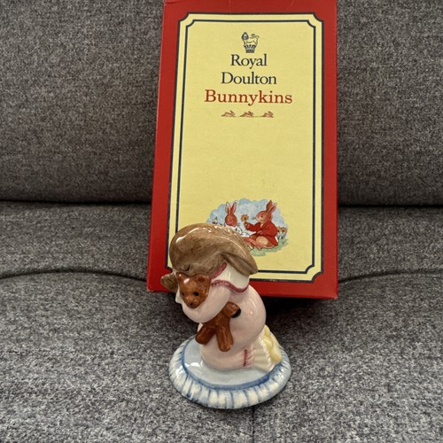 Royal doulton bunnykins - royal,