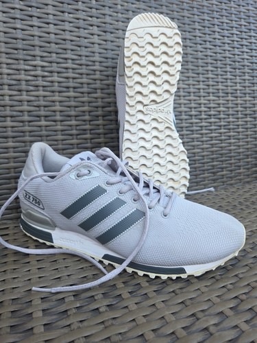 Mint condition adidas - mint,