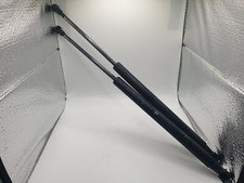 Toyota Yaris Mk2 2008 Tailgate Boot Struts Set Of Two 689500D020