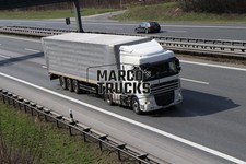 Truck Photo DAF XF Tarpaulin