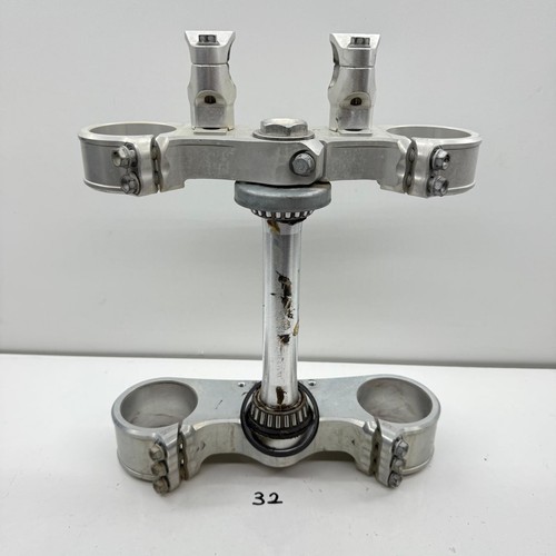 Variable offset plates - plates, 18
