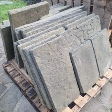 7m2 Westminster Stone, Castle