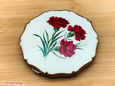 Stratton White with Red