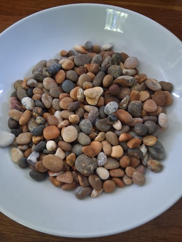 500g small beach pebbles - small,