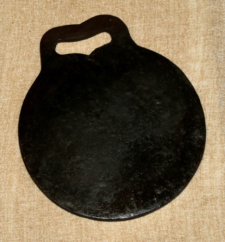 Vintage cast iron welsh - cast, bake
