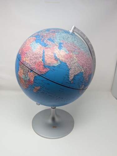 Hamley world globe spinning - world,