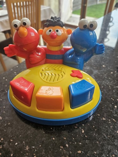 Sesame street elmo - sesame,