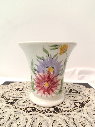 Vintage radford vase cottage - vintage,