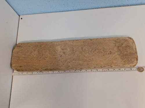 5004 flat piece driftwood - piece, of