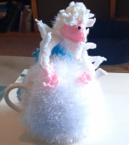 Handmade wool knitted tea - knitted, cosy