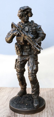 Ebros large military - large,