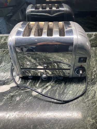 Dualit slice toaster - 4,
