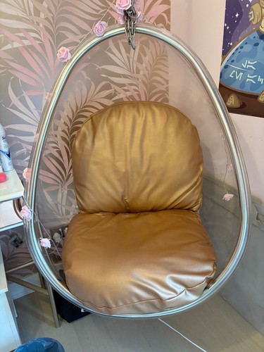 Hanging egg bubble - chair, good