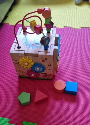 Hellowood wooden activity cube - hellowood,
