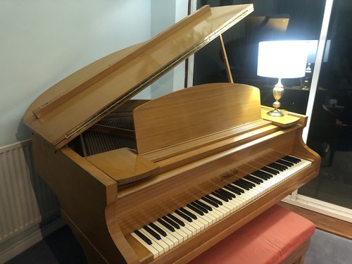 Challen baby grand piano - grand,