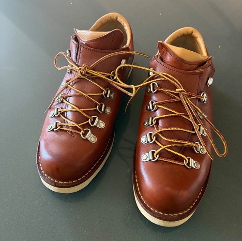 Danner mountain ridge low - mountain,