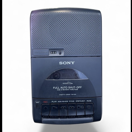Sony tcm 939 handheld - sony, cassette