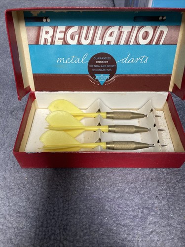 Vintage regulation metal darts - vintage,