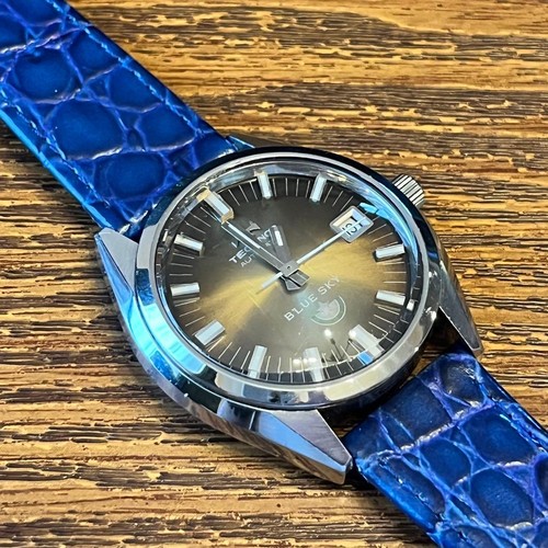 Vintage rare 70s technos - vintage, blue