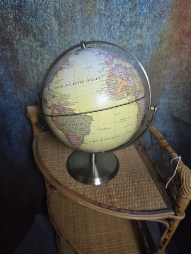 Vintage 1990s globe - 1990s, with