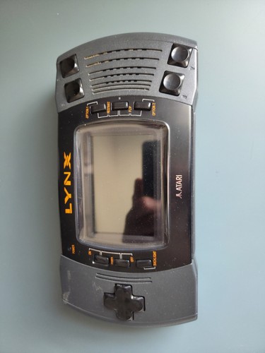 Atari lynx hand - lynx, held