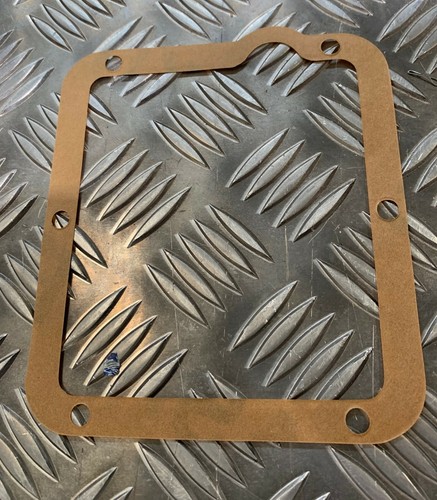 Gearbox top gasket thwaites - top,