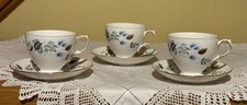 Colclough Linden SET of 3 CUPS & SAUCERS (Round shape) LOT 4
