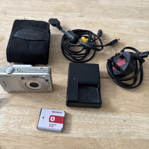 Sony cybershot digital camera