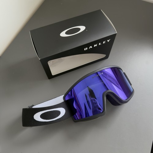 Oakley target line black - line,